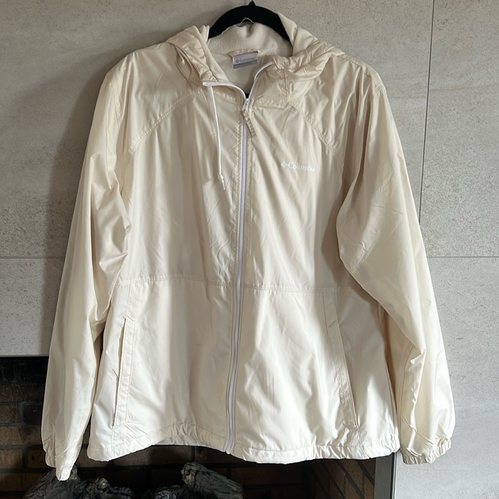 Columbia Fleece Lined Wind Breaker
